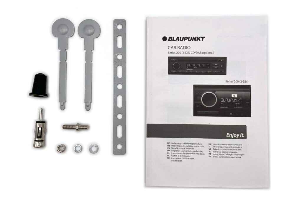 Blaupunkt Milano 200 Bilradio med Bluetooth och CD