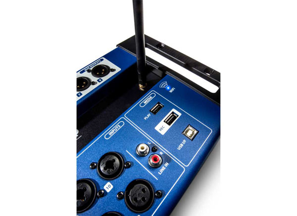 Soundcraft Ui24R Fjärrstyrd Digital Mixer och Multitrack Recorder